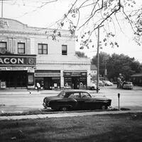 The Beacon Theater, Mason Studio, and Beacon Luncheonette in June 1958.