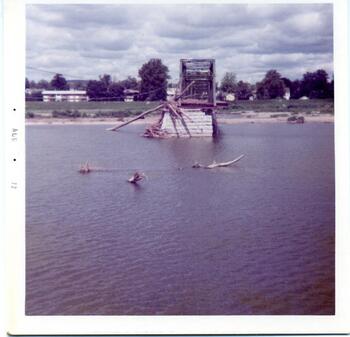 collapsed bridge